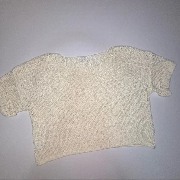 Fab'rik Women's Textured Cream Knit Top - Picture 2 of 5